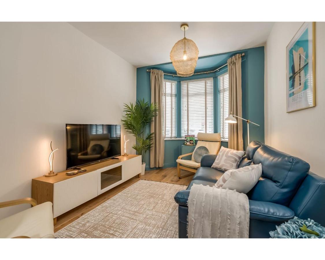 Central Belfast Apartments Chic Luxe R&R Екстер'єр фото